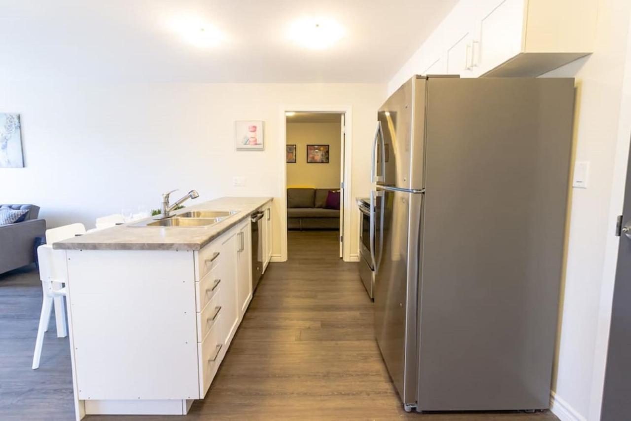 Newly Renovated Modern Condo Near Hospital, Unb Patio & Parking Coffee Saint John Exterior foto