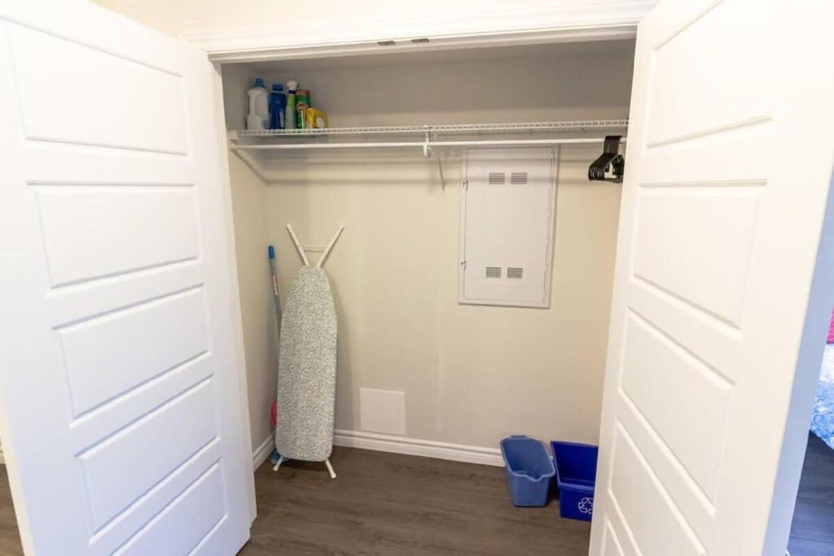 Newly Renovated Modern Condo Near Hospital, Unb Patio & Parking Coffee Saint John Exterior foto