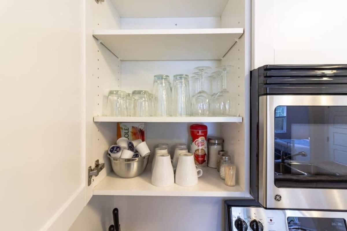 Newly Renovated Modern Condo Near Hospital, Unb Patio & Parking Coffee Saint John Exterior foto